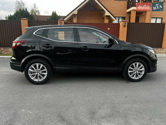 Чорний Ніссан Rogue Sport, об'ємом двигуна 2 л та пробігом 64 тис. км за 16700 $, фото 7 на Automoto.ua