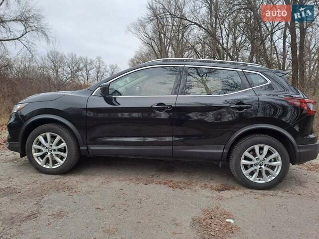 Черный Ниссан Rogue Sport, объемом двигателя 2 л и пробегом 49 тыс. км за 17500 $, фото 1 на Automoto.ua