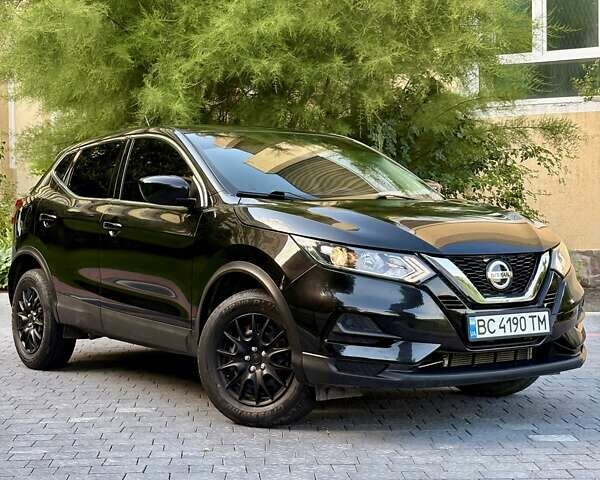 Черный Ниссан Rogue Sport, объемом двигателя 2 л и пробегом 138 тыс. км за 14600 $, фото 4 на Automoto.ua