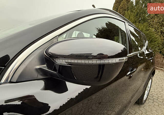 Черный Ниссан Rogue Sport, объемом двигателя 2 л и пробегом 70 тыс. км за 14450 $, фото 24 на Automoto.ua