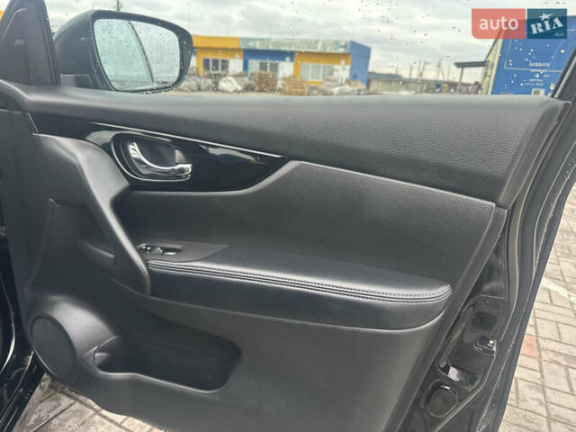Черный Ниссан Rogue Sport, объемом двигателя 2 л и пробегом 69 тыс. км за 15800 $, фото 22 на Automoto.ua
