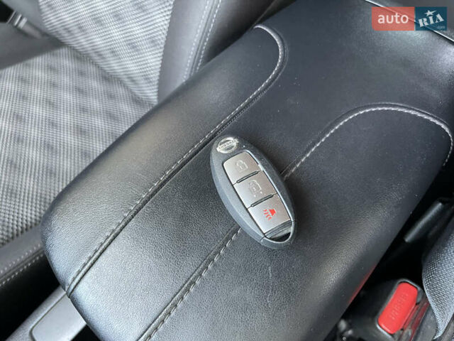 Черный Ниссан Rogue Sport, объемом двигателя 2 л и пробегом 84 тыс. км за 17300 $, фото 29 на Automoto.ua