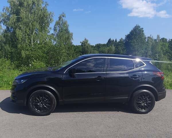 Черный Ниссан Rogue Sport, объемом двигателя 2 л и пробегом 136 тыс. км за 14800 $, фото 7 на Automoto.ua