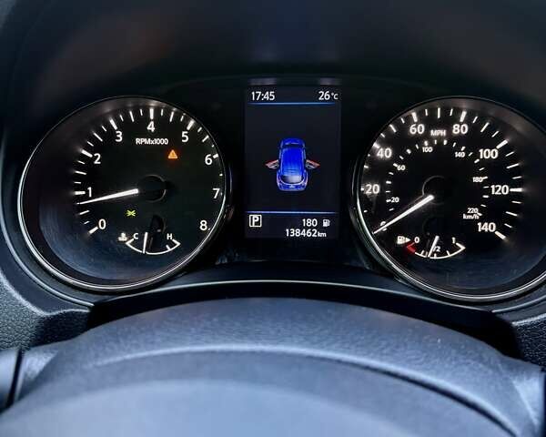 Черный Ниссан Rogue Sport, объемом двигателя 2 л и пробегом 138 тыс. км за 14600 $, фото 20 на Automoto.ua