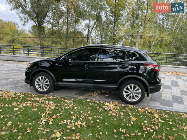 Черный Ниссан Rogue Sport, объемом двигателя 2 л и пробегом 84 тыс. км за 17300 $, фото 1 на Automoto.ua