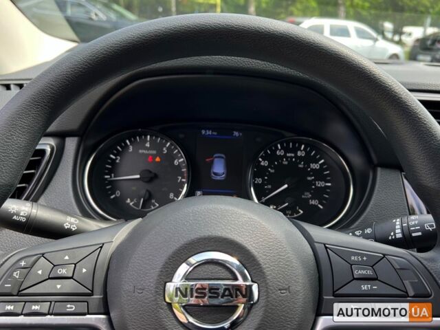 Черный Ниссан Rogue Sport, объемом двигателя 2 л и пробегом 38 тыс. км за 17800 $, фото 11 на Automoto.ua