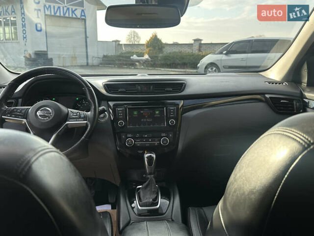 Черный Ниссан Rogue Sport, объемом двигателя 2 л и пробегом 92 тыс. км за 16400 $, фото 35 на Automoto.ua