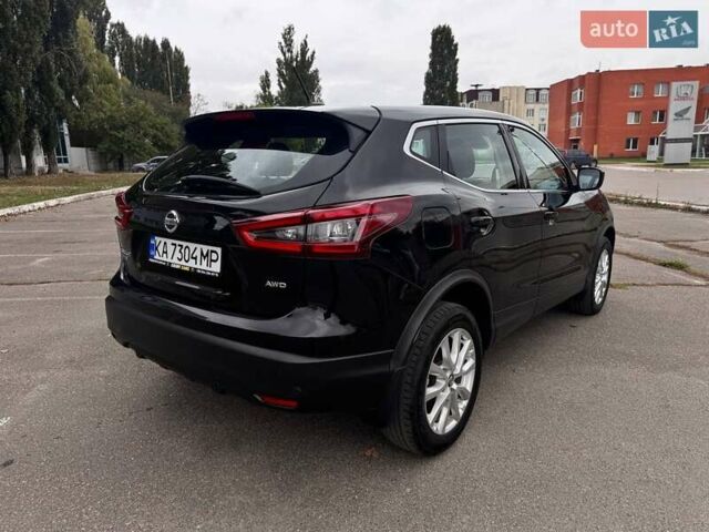 Черный Ниссан Rogue Sport, объемом двигателя 2 л и пробегом 58 тыс. км за 16000 $, фото 6 на Automoto.ua