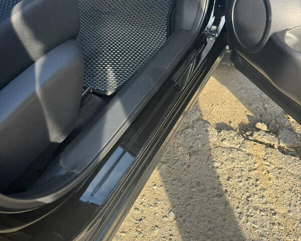 Чорний Ніссан Rogue Sport, об'ємом двигуна 2 л та пробігом 38 тис. км за 18000 $, фото 12 на Automoto.ua