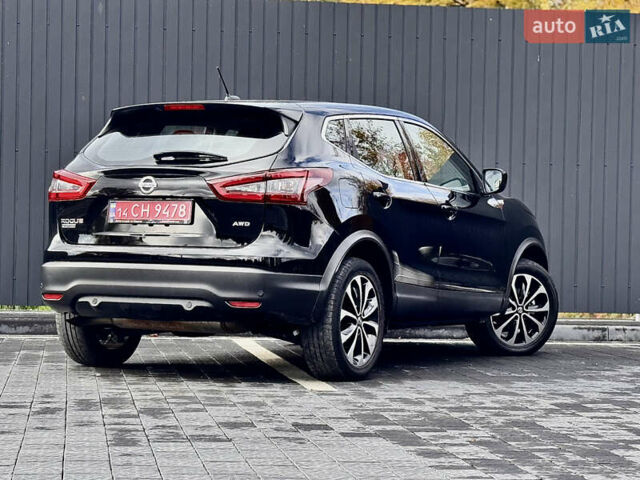 Черный Ниссан Rogue Sport, объемом двигателя 2 л и пробегом 123 тыс. км за 16250 $, фото 16 на Automoto.ua