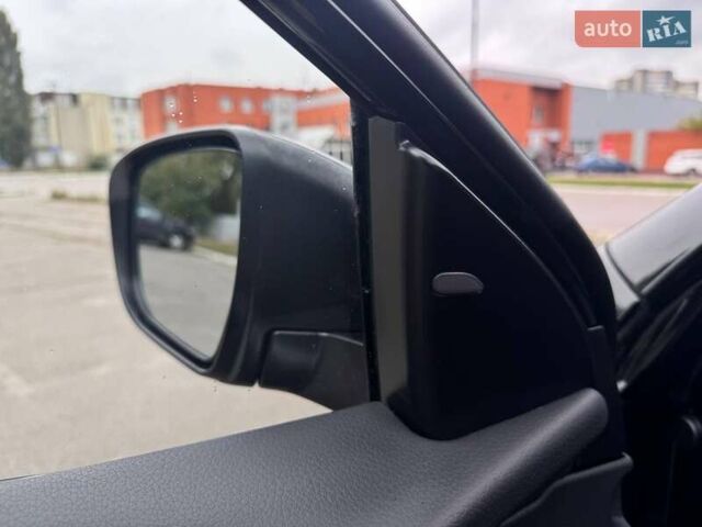 Черный Ниссан Rogue Sport, объемом двигателя 2 л и пробегом 58 тыс. км за 16000 $, фото 1 на Automoto.ua