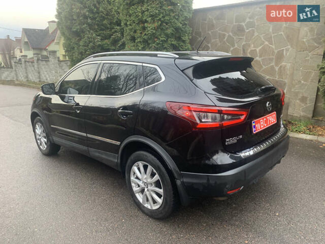 Черный Ниссан Rogue Sport, объемом двигателя 0 л и пробегом 63 тыс. км за 14300 $, фото 3 на Automoto.ua