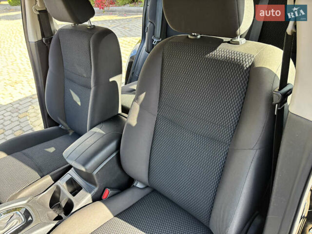 Черный Ниссан Rogue Sport, объемом двигателя 2 л и пробегом 118 тыс. км за 14450 $, фото 29 на Automoto.ua