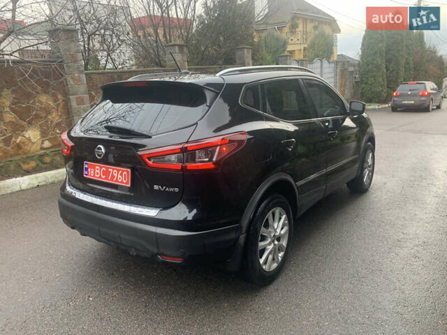 Черный Ниссан Rogue Sport, объемом двигателя 0 л и пробегом 63 тыс. км за 14300 $, фото 2 на Automoto.ua