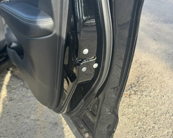 Чорний Ніссан Rogue Sport, об'ємом двигуна 2 л та пробігом 38 тис. км за 18000 $, фото 13 на Automoto.ua