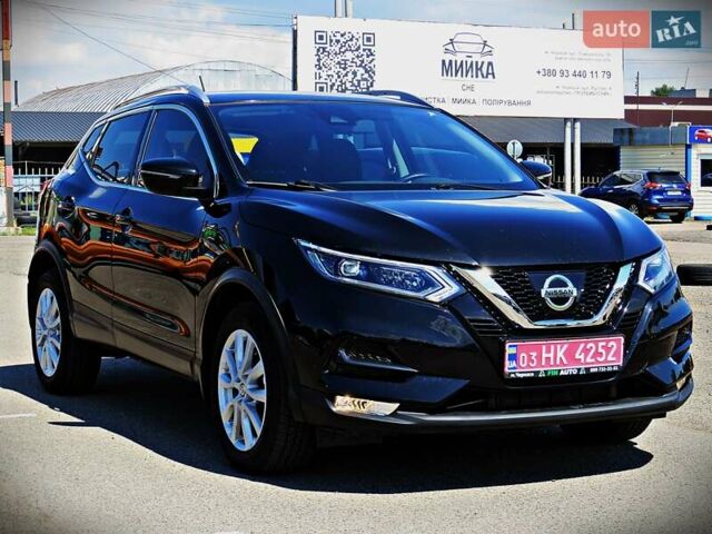 Черный Ниссан Rogue Sport, объемом двигателя 2 л и пробегом 77 тыс. км за 17500 $, фото 1 на Automoto.ua
