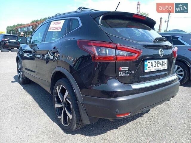 Черный Ниссан Rogue Sport, объемом двигателя 2 л и пробегом 22 тыс. км за 19800 $, фото 6 на Automoto.ua