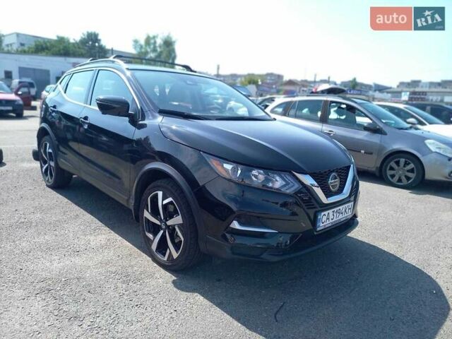 Черный Ниссан Rogue Sport, объемом двигателя 2 л и пробегом 22 тыс. км за 19800 $, фото 1 на Automoto.ua