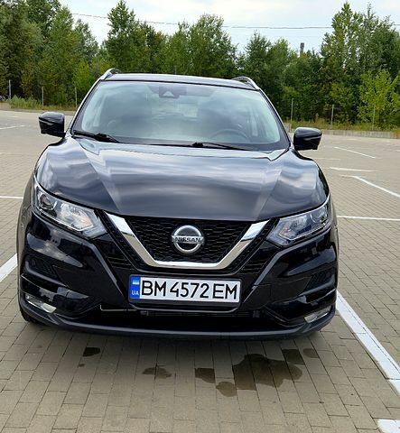 Черный Ниссан Rogue Sport, объемом двигателя 2 л и пробегом 21 тыс. км за 19300 $, фото 2 на Automoto.ua