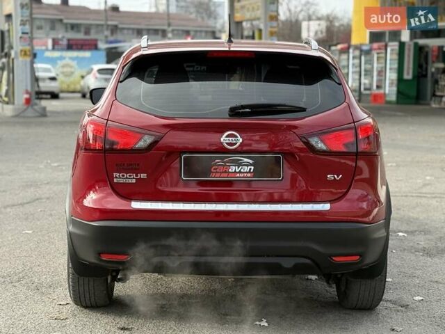 Красный Ниссан Rogue Sport, объемом двигателя 2 л и пробегом 54 тыс. км за 16900 $, фото 8 на Automoto.ua