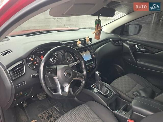 Червоний Ніссан Rogue Sport, об'ємом двигуна 2 л та пробігом 147 тис. км за 14500 $, фото 6 на Automoto.ua