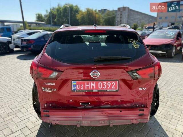 Красный Ниссан Rogue Sport, объемом двигателя 2 л и пробегом 199 тыс. км за 11500 $, фото 15 на Automoto.ua