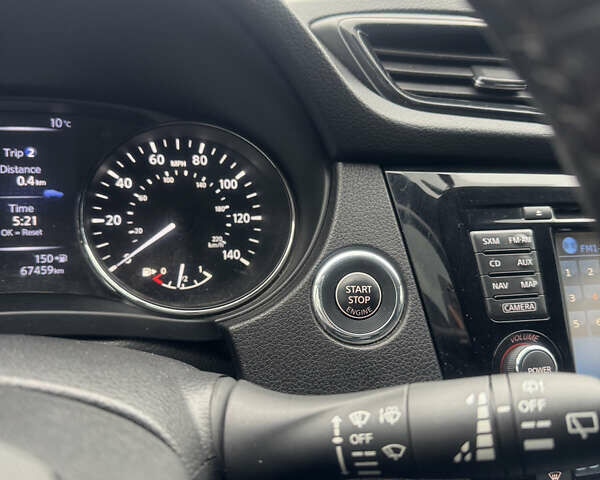 Красный Ниссан Rogue Sport, объемом двигателя 2 л и пробегом 67 тыс. км за 16400 $, фото 40 на Automoto.ua