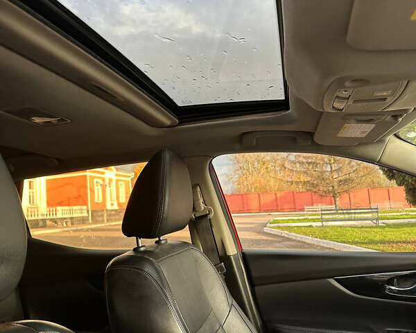 Червоний Ніссан Rogue Sport, об'ємом двигуна 2 л та пробігом 86 тис. км за 16300 $, фото 31 на Automoto.ua