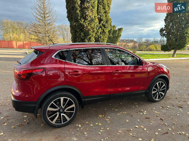 Червоний Ніссан Rogue Sport, об'ємом двигуна 2 л та пробігом 86 тис. км за 16300 $, фото 6 на Automoto.ua