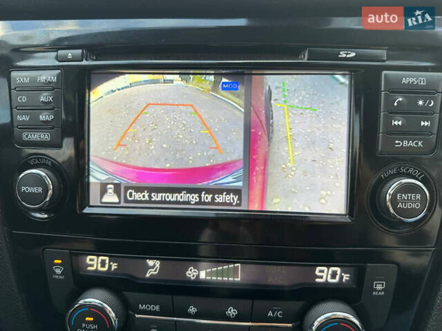 Червоний Ніссан Rogue Sport, об'ємом двигуна 2 л та пробігом 86 тис. км за 16300 $, фото 24 на Automoto.ua