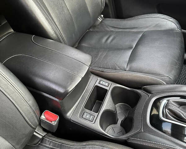 Червоний Ніссан Rogue Sport, об'ємом двигуна 2 л та пробігом 86 тис. км за 16300 $, фото 18 на Automoto.ua