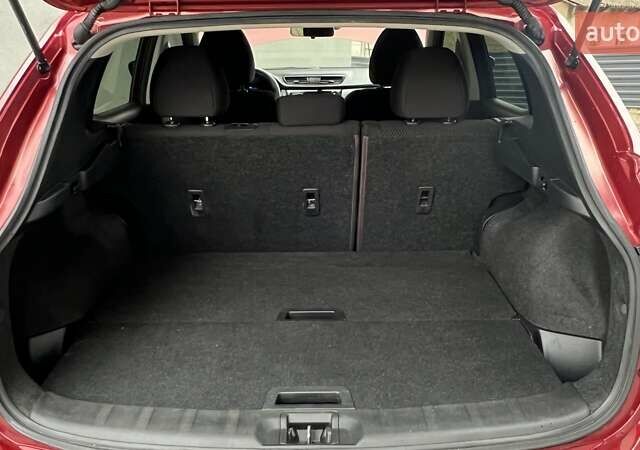 Красный Ниссан Rogue Sport, объемом двигателя 2 л и пробегом 231 тыс. км за 13200 $, фото 20 на Automoto.ua