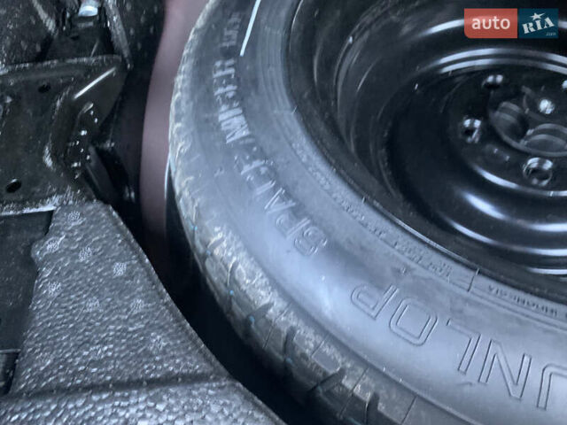 Красный Ниссан Rogue Sport, объемом двигателя 2 л и пробегом 63 тыс. км за 14900 $, фото 14 на Automoto.ua