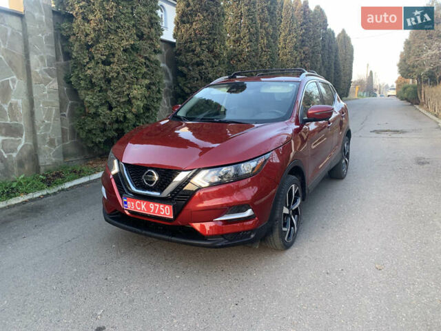 Красный Ниссан Rogue Sport, объемом двигателя 2 л и пробегом 63 тыс. км за 14900 $, фото 19 на Automoto.ua