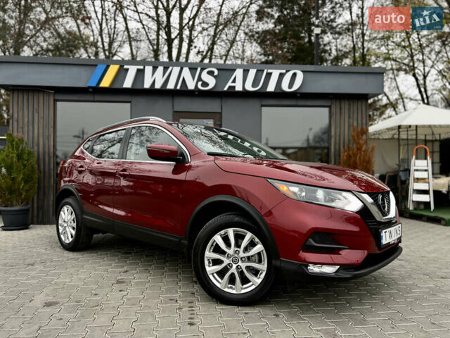 Красный Ниссан Rogue Sport, объемом двигателя 2 л и пробегом 45 тыс. км за 18900 $, фото 15 на Automoto.ua