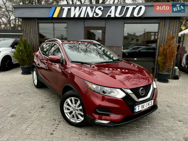 Красный Ниссан Rogue Sport, объемом двигателя 2 л и пробегом 45 тыс. км за 18900 $, фото 14 на Automoto.ua