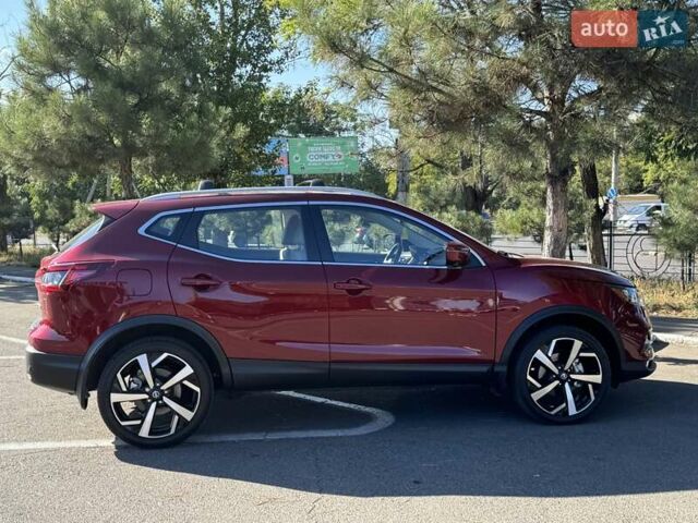 Красный Ниссан Rogue Sport, объемом двигателя 2 л и пробегом 26 тыс. км за 20999 $, фото 10 на Automoto.ua
