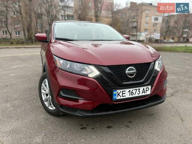 Червоний Ніссан Rogue Sport, об'ємом двигуна 2 л та пробігом 82 тис. км за 16500 $, фото 7 на Automoto.ua