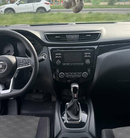 Ниссан Rogue Sport, объемом двигателя 2 л и пробегом 97 тыс. км за 14300 $, фото 7 на Automoto.ua
