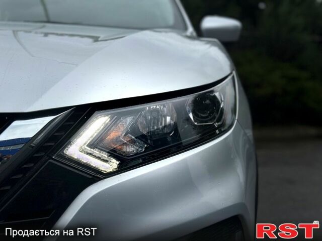 Ніссан Rogue Sport, об'ємом двигуна 20 л та пробігом 74 тис. км за 19750 $, фото 3 на Automoto.ua