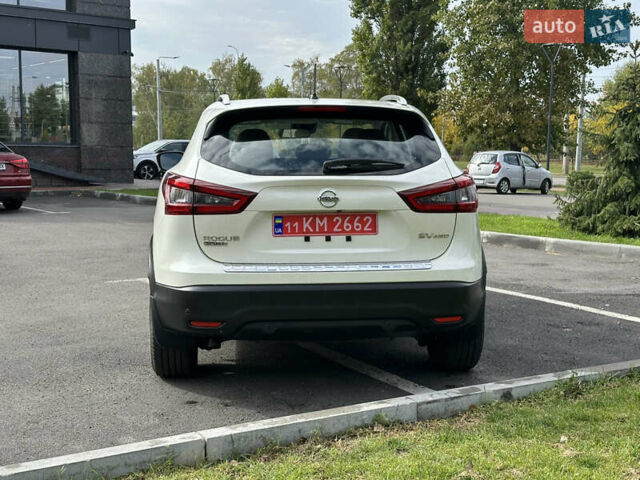 Ниссан Rogue Sport, объемом двигателя 2 л и пробегом 84 тыс. км за 16500 $, фото 7 на Automoto.ua
