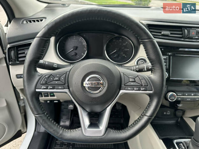 Ниссан Rogue Sport, объемом двигателя 2 л и пробегом 84 тыс. км за 16500 $, фото 10 на Automoto.ua