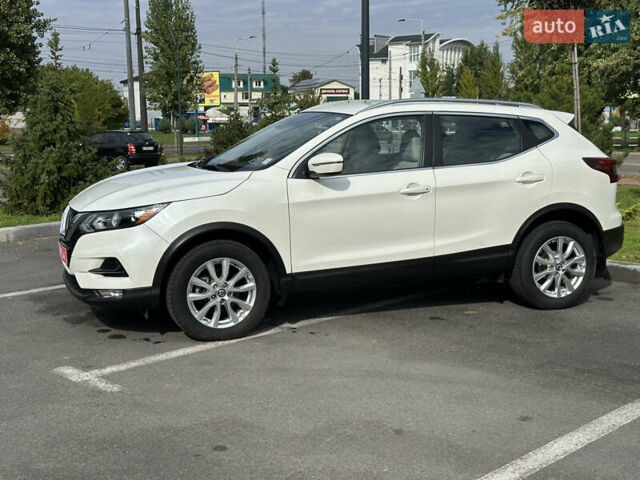 Ниссан Rogue Sport, объемом двигателя 2 л и пробегом 84 тыс. км за 16500 $, фото 4 на Automoto.ua