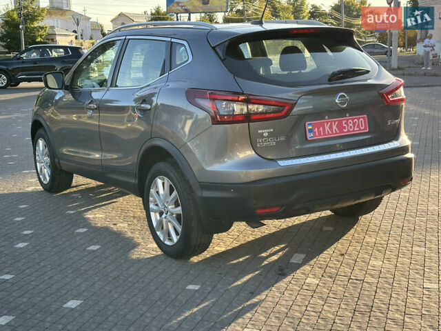 Ниссан Rogue Sport, объемом двигателя 2 л и пробегом 56 тыс. км за 16500 $, фото 5 на Automoto.ua