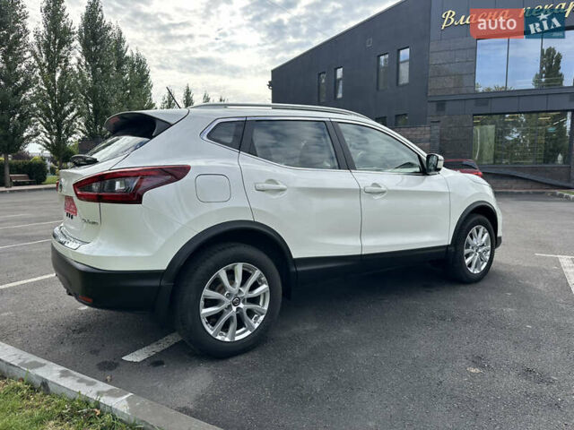 Ниссан Rogue Sport, объемом двигателя 2 л и пробегом 84 тыс. км за 16500 $, фото 8 на Automoto.ua