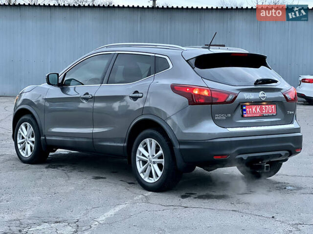 Серый Ниссан Rogue Sport, объемом двигателя 2 л и пробегом 193 тыс. км за 13000 $, фото 9 на Automoto.ua