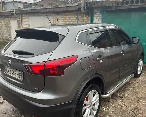 Сірий Ніссан Rogue Sport, об'ємом двигуна 2 л та пробігом 96 тис. км за 13700 $, фото 2 на Automoto.ua