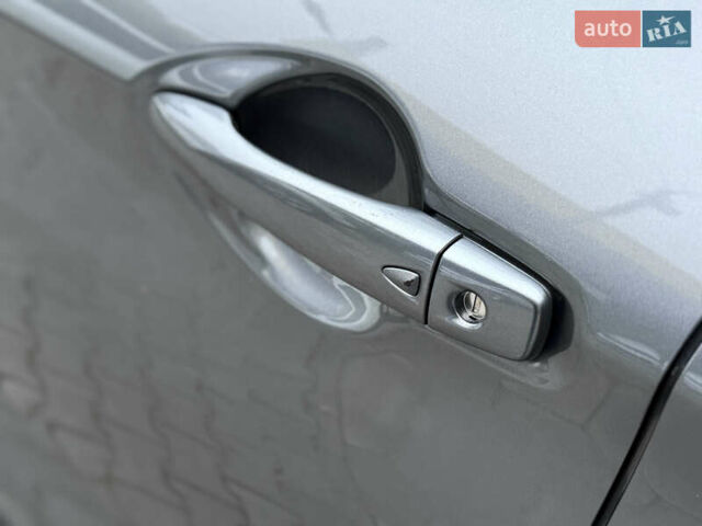 Сірий Ніссан Rogue Sport, об'ємом двигуна 2 л та пробігом 60 тис. км за 17500 $, фото 52 на Automoto.ua