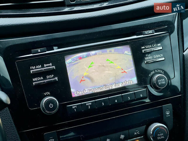 Серый Ниссан Rogue Sport, объемом двигателя 2 л и пробегом 193 тыс. км за 13000 $, фото 11 на Automoto.ua