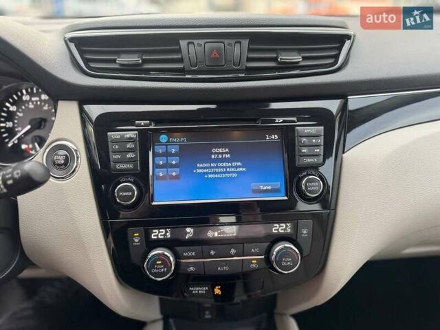 Серый Ниссан Rogue Sport, объемом двигателя 2 л и пробегом 83 тыс. км за 14500 $, фото 11 на Automoto.ua